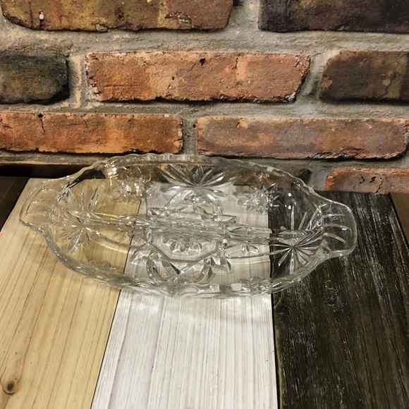 Oval Shape Clear Glass Nut Candy Two Part Dish